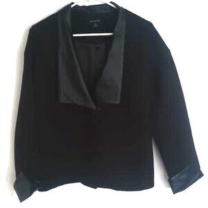 H BY HALSTON WOMEN'S JACKET BLACK FABRIC WITH LEATHER COLLAR AND CUFFS SIZE 14